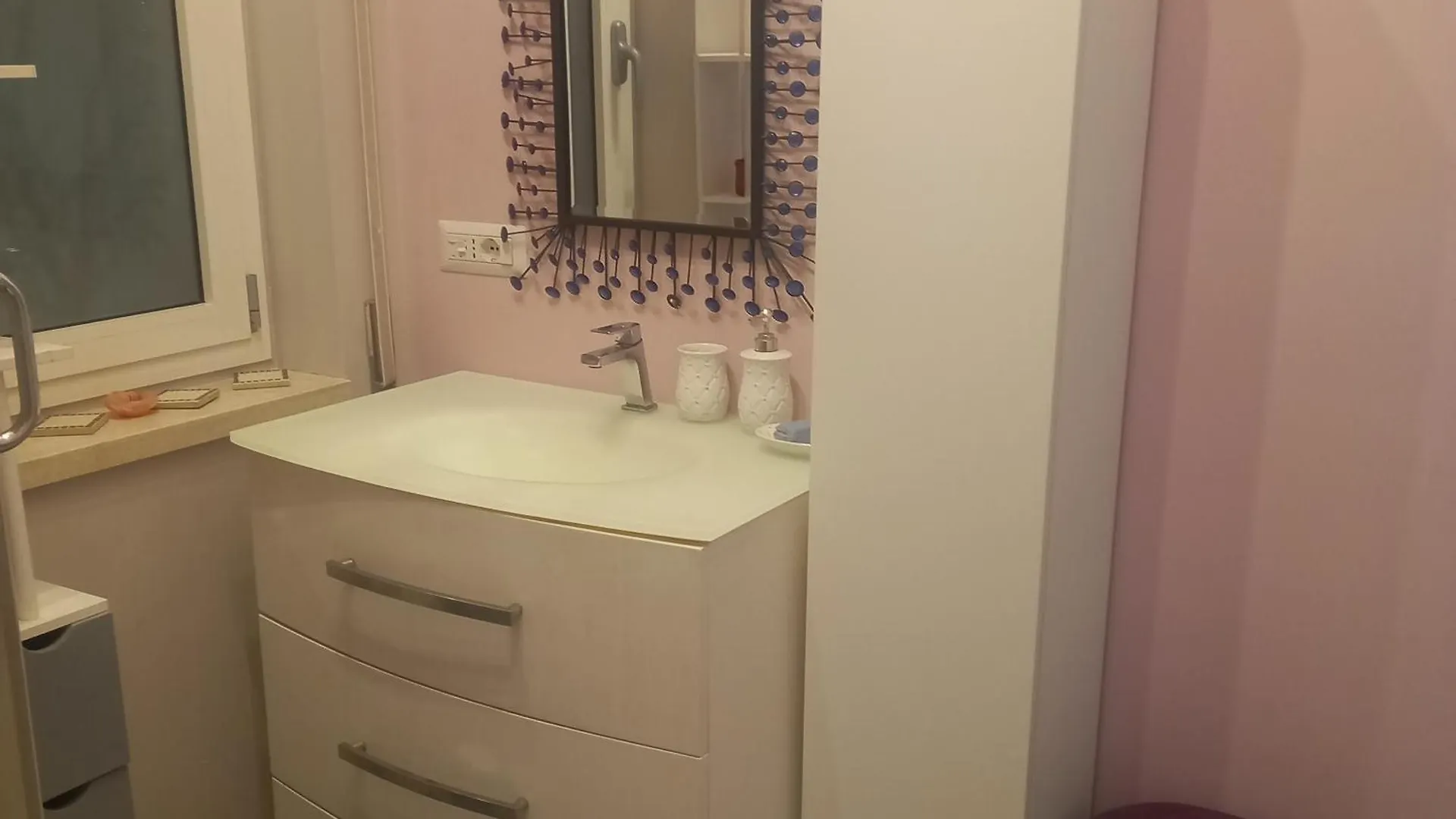 Bed and Breakfast I Fiori Quartu SantʼElena Bed & Breakfast